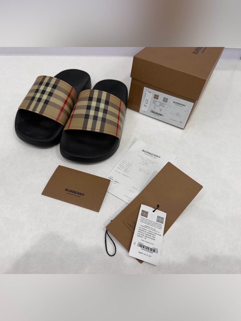 Womens burberry pool slides size 38